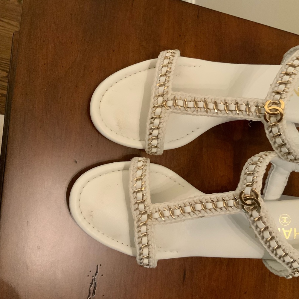 CHANEL White Heeled Sandals - Picture 3 of 11